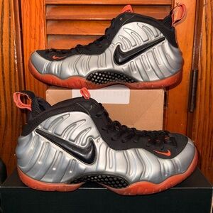 Size 8.5 - Nike Air Foamposite Pro Crimson